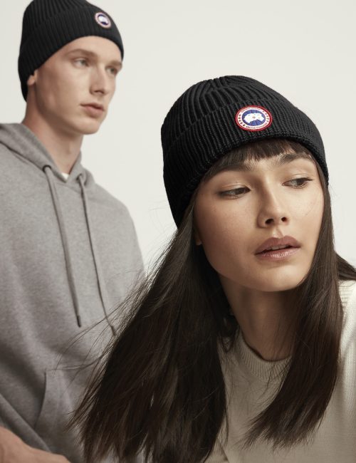 5026M Rib Toque - Black (2) 5026M Rib Toque - Black (2)